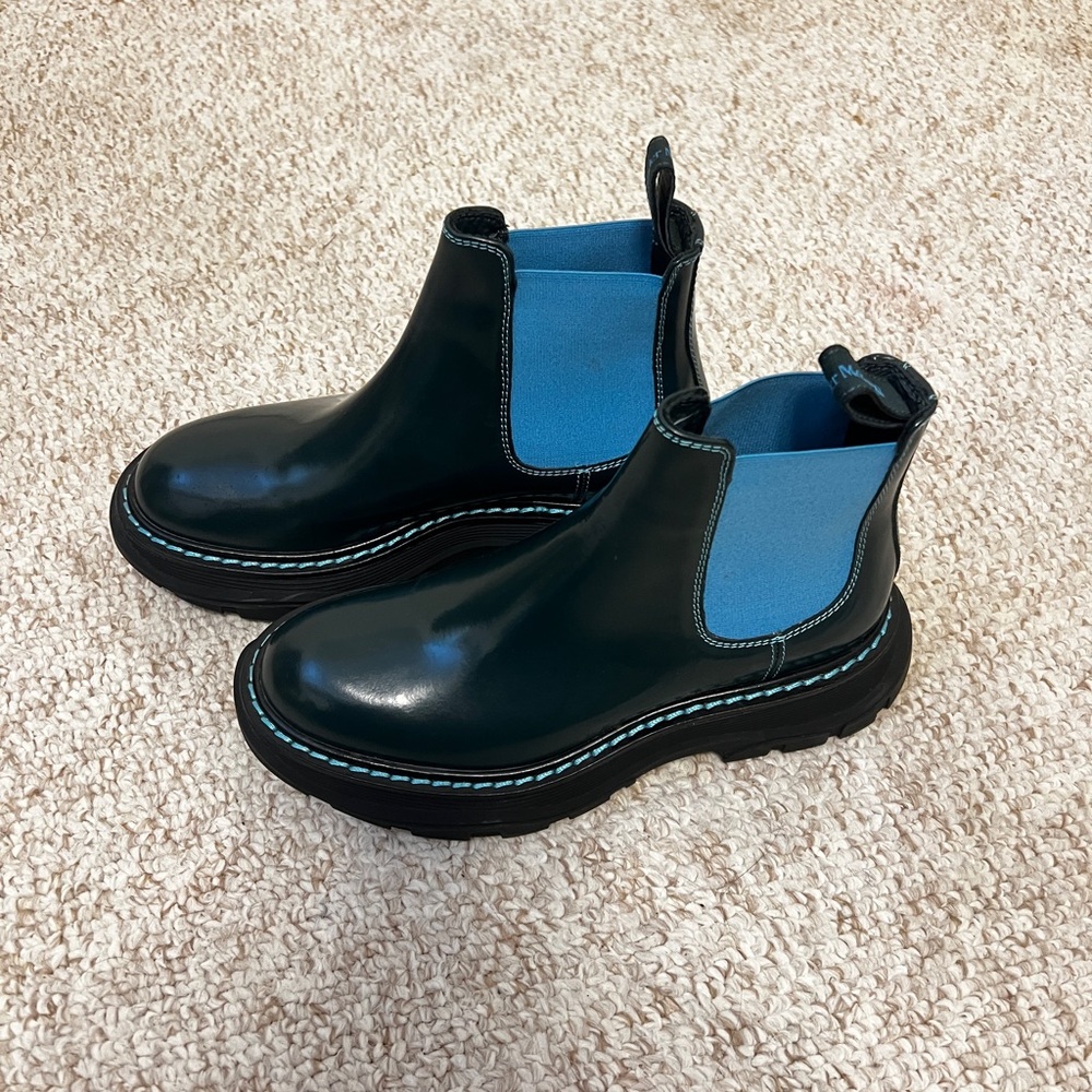 Alexander McQueen Ankle Booties